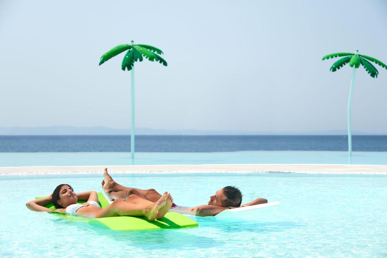Alexandra Elegance Bridging Generations (Adults Only) Hotel Potos Buitenkant foto